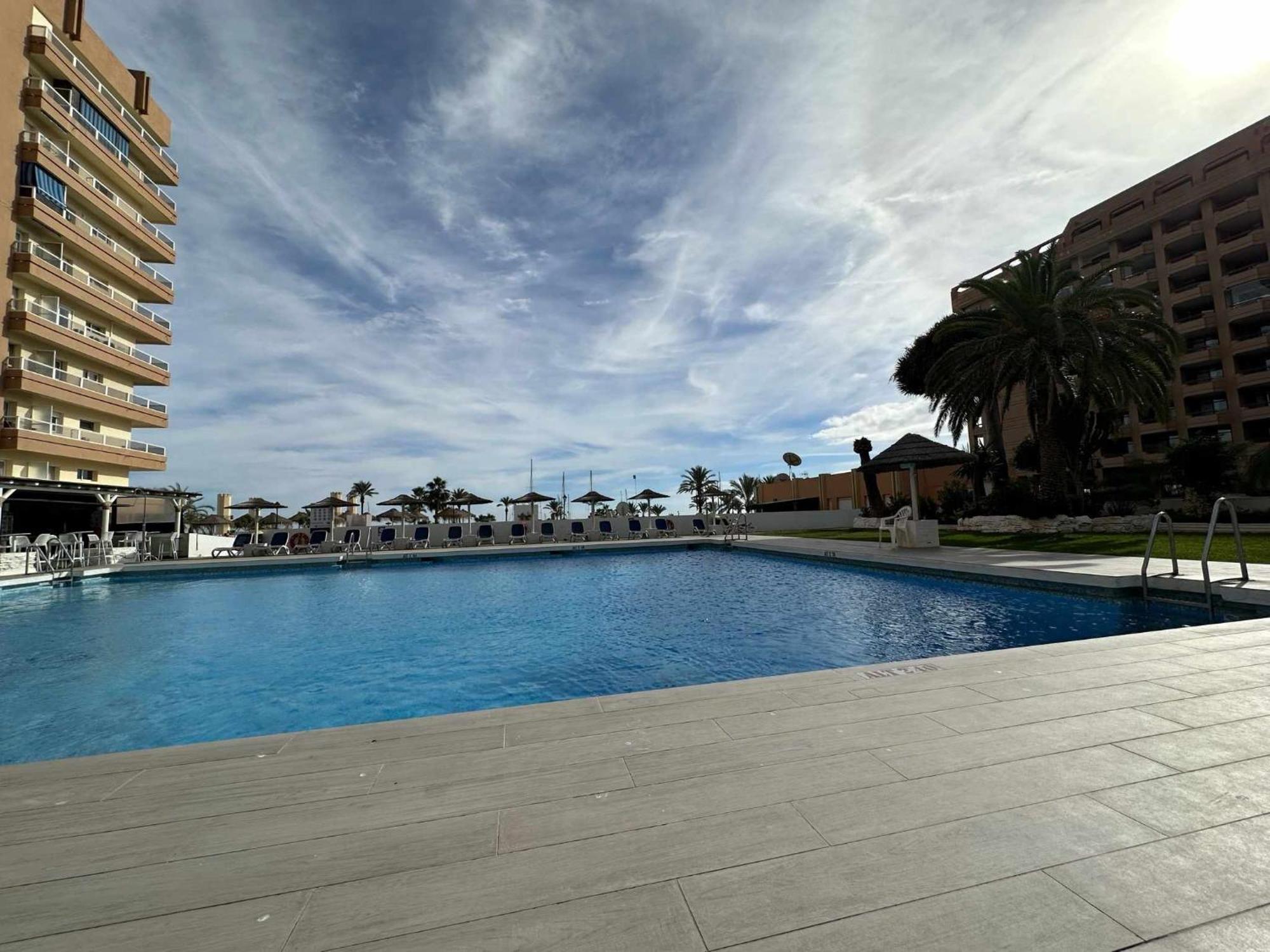 Estudio Pyr Privado Con Vistas Al Mar 푸엔히롤라 외부 사진